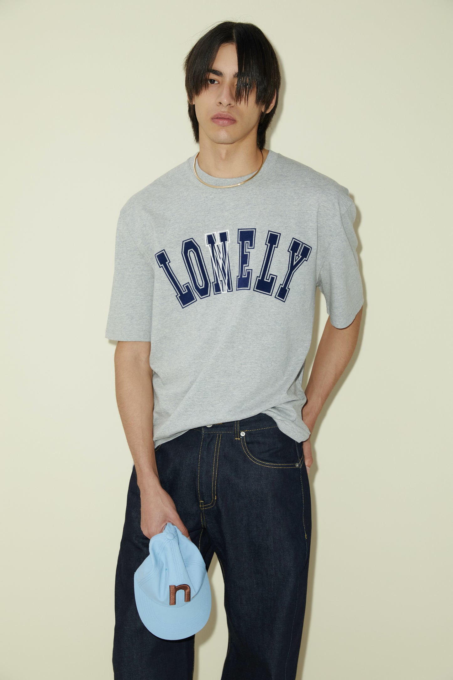 LONELY/LOVELY SHORT SLEEVE T SHIRT GRAY NAVY
