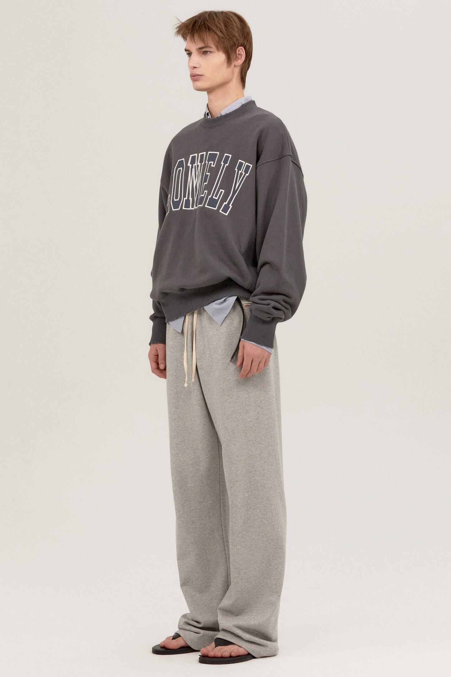 LONELY/LOVELY DAMAGE SWEATSHIRT CHARCOAL