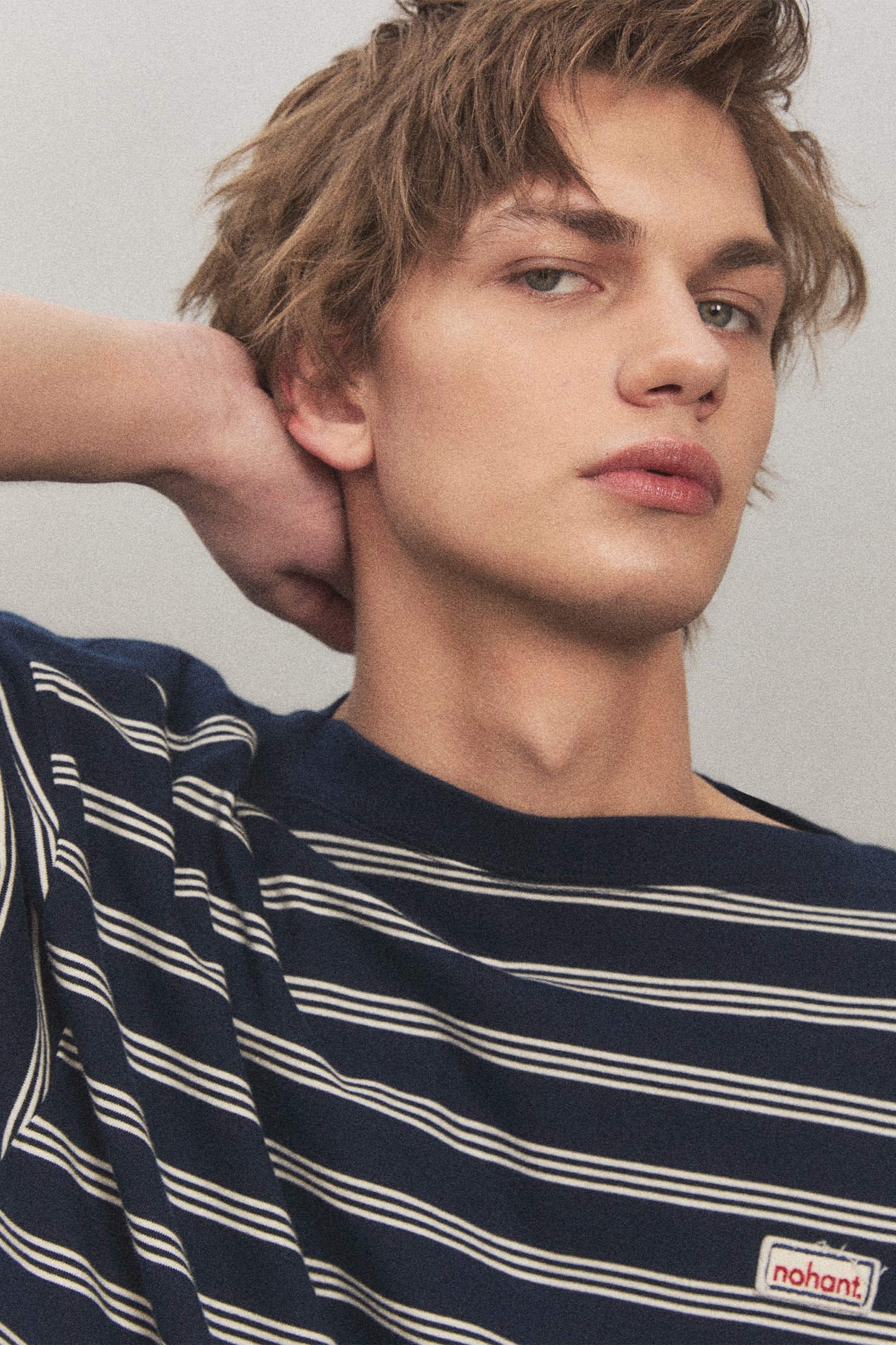 MULTI STRIPE BOAT NECK T-SHIRT NAVY