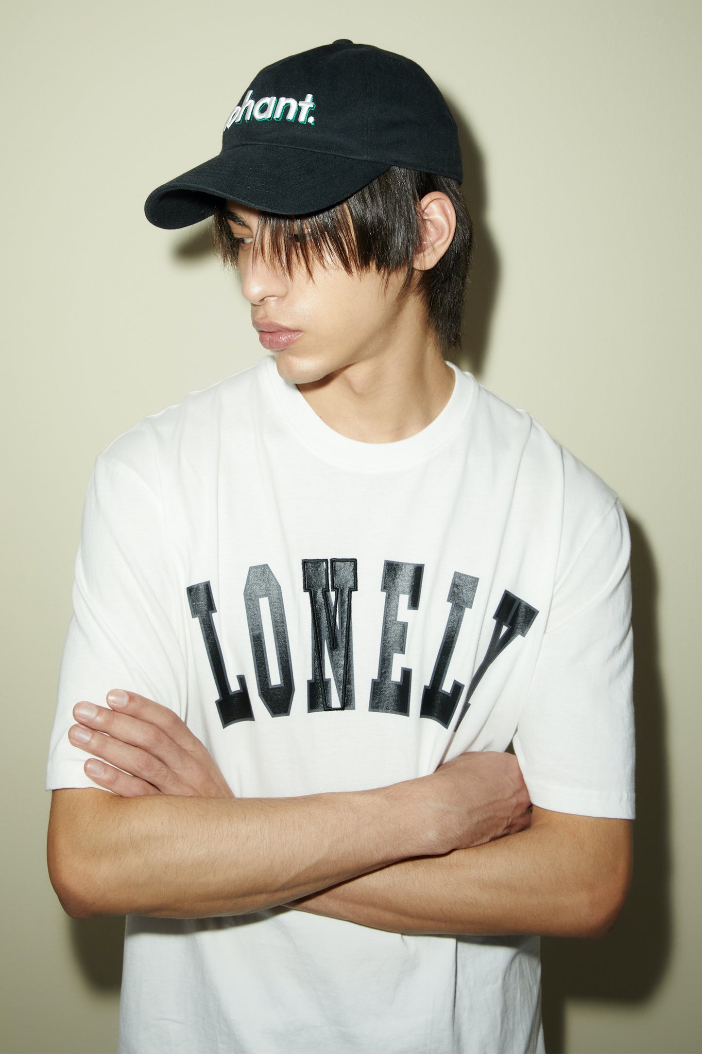 LONELY/LOVELY SHORT SLEEVE T SHIRT WHITE 23