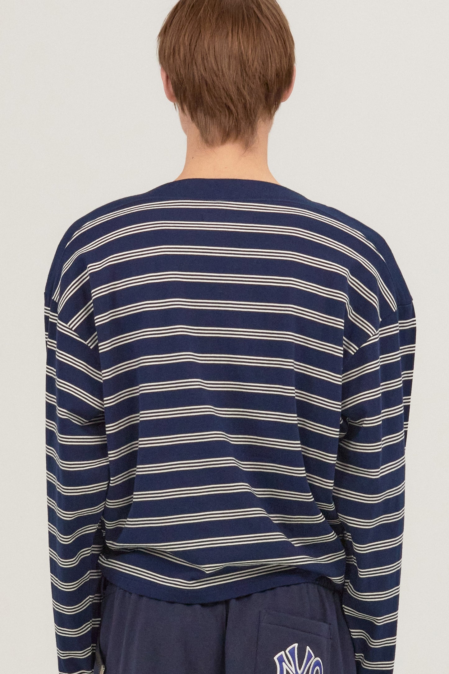 MULTI STRIPE BOAT NECK T-SHIRT NAVY
