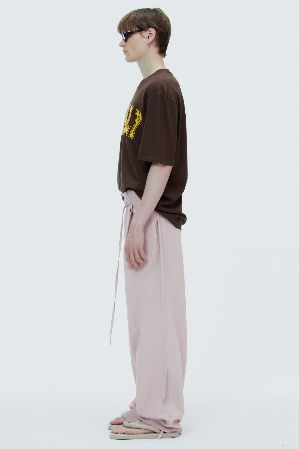 LONELY/LOVELY SHORT SLEEVE T SHIRT BROWN