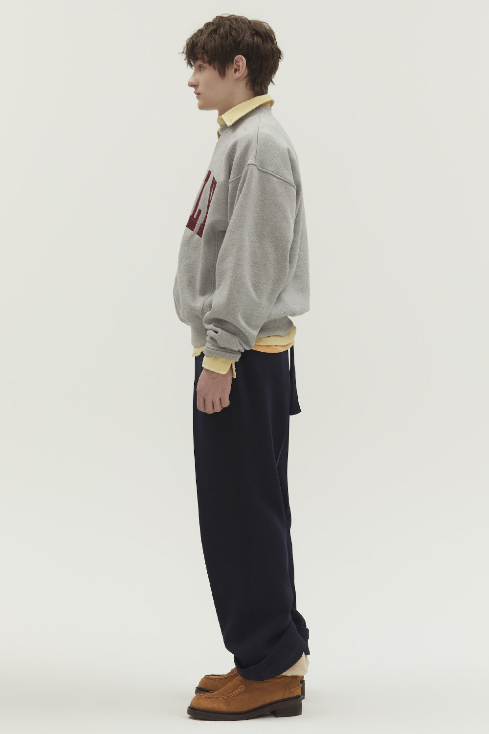 LONELY/LOVELY FLUFF SWEATSHIRT GRAY-BURGUNDY