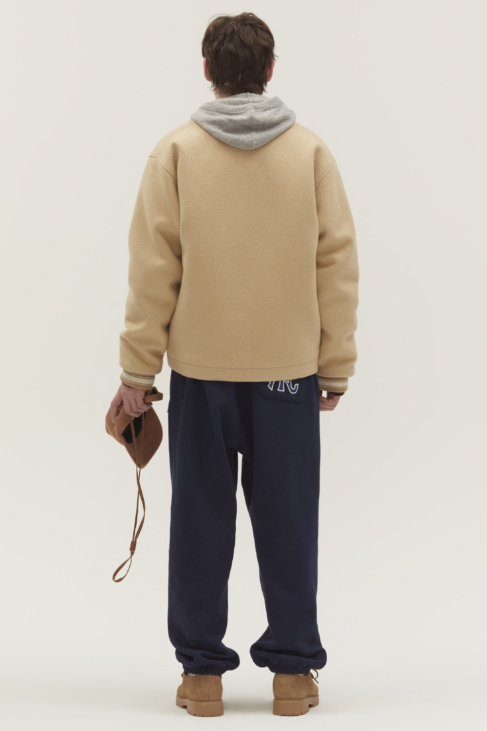 VARSITY MINIMAL WOOL JUMPER BEIGE