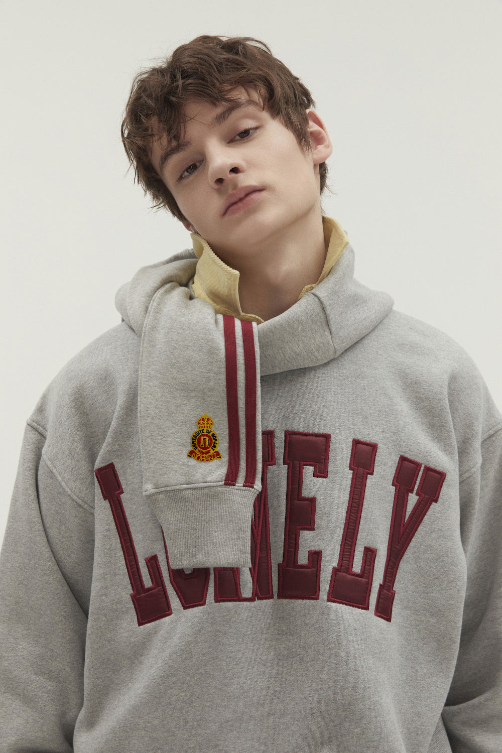 LONELY/LOVELY FLUFF SWEATSHIRT GRAY-BURGUNDY
