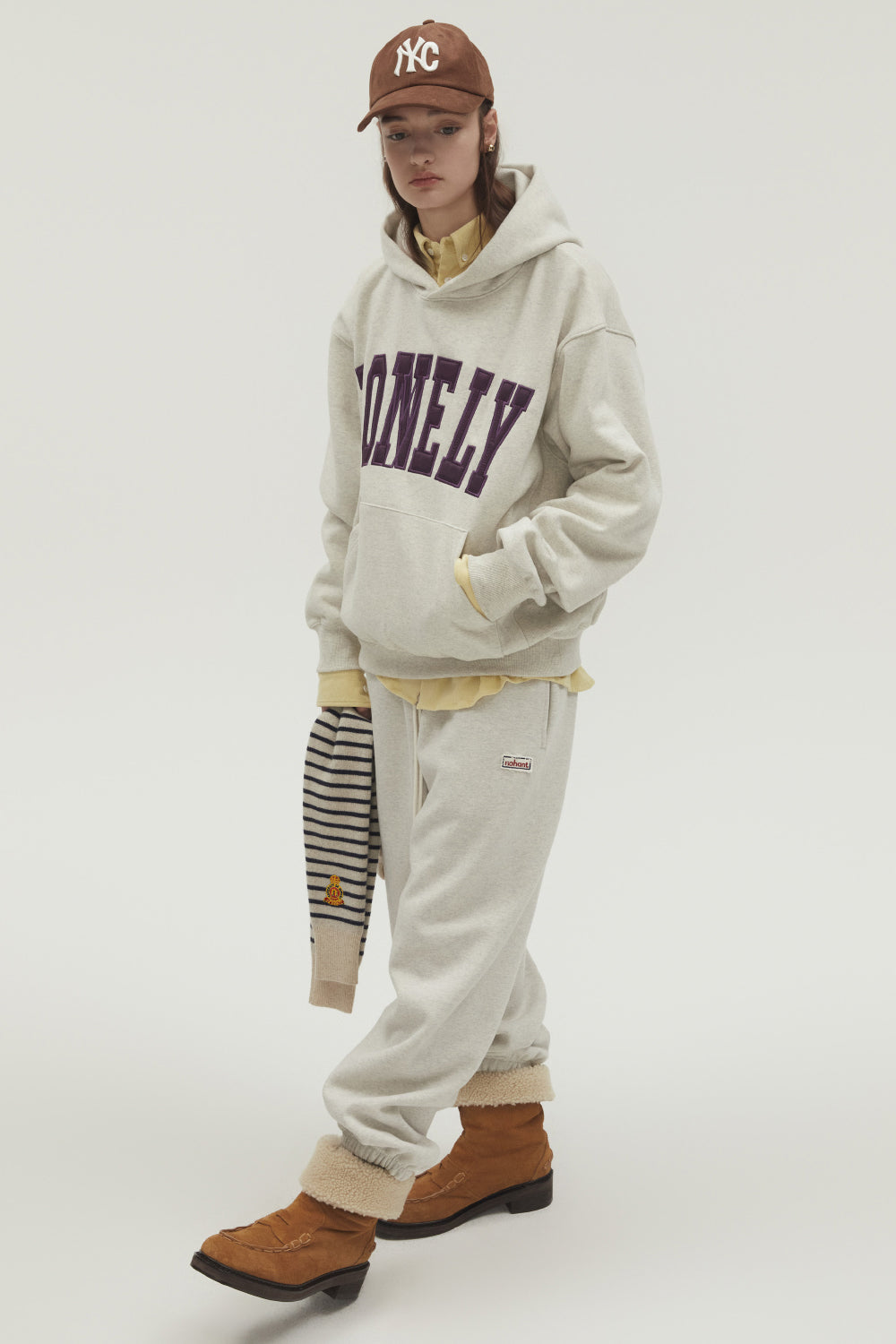 LONELY/LOVELY FLUFF HOODIE OATMEAL-PURPLE