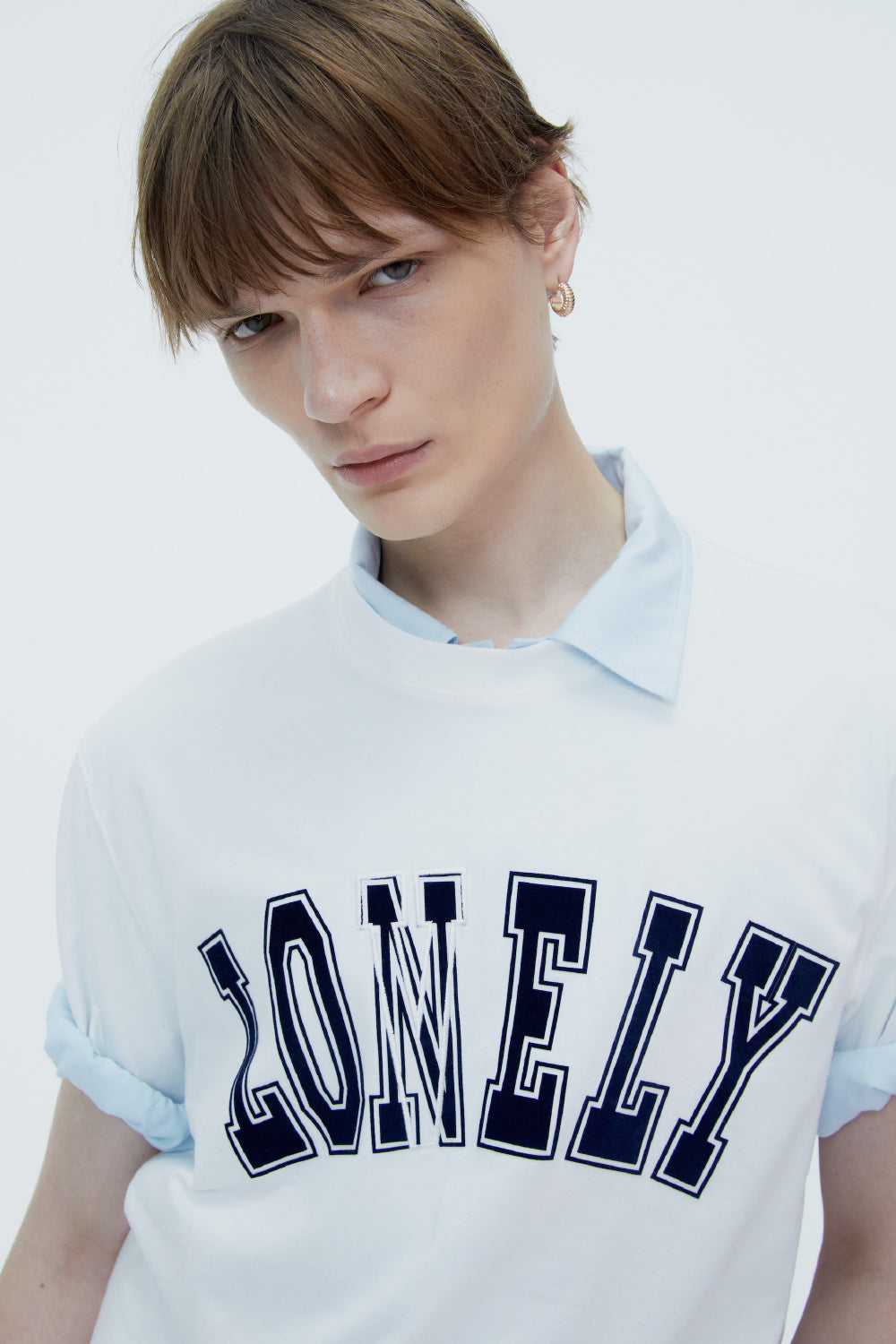 LONELY/LOVELY SHORT SLEEVE T SHIRT WHITE-NAVY