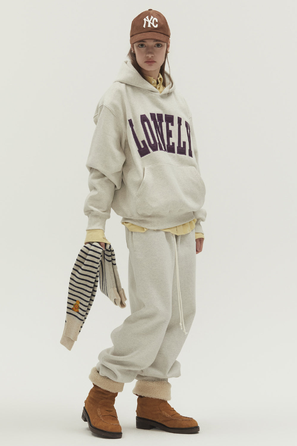 LONELY/LOVELY FLUFF HOODIE OATMEAL-PURPLE