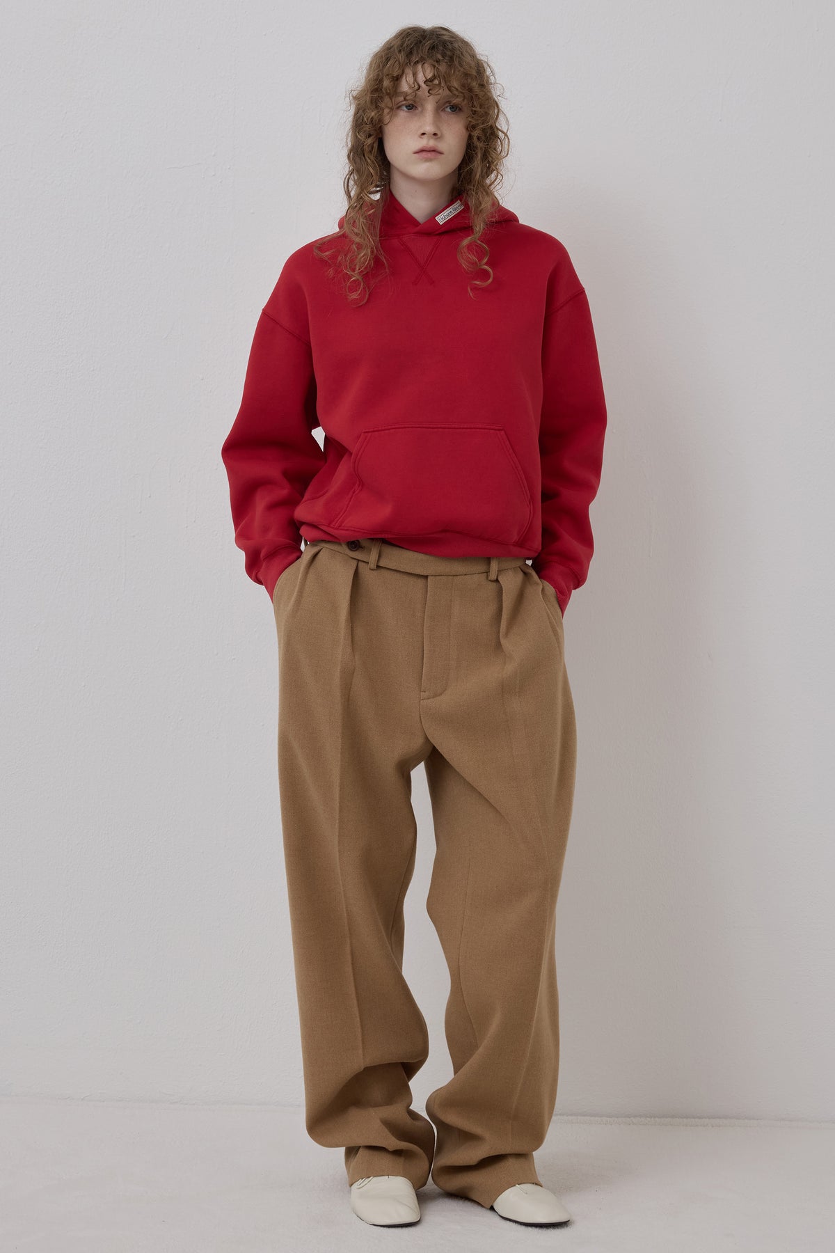 RETRO DAILY HOODIE RED