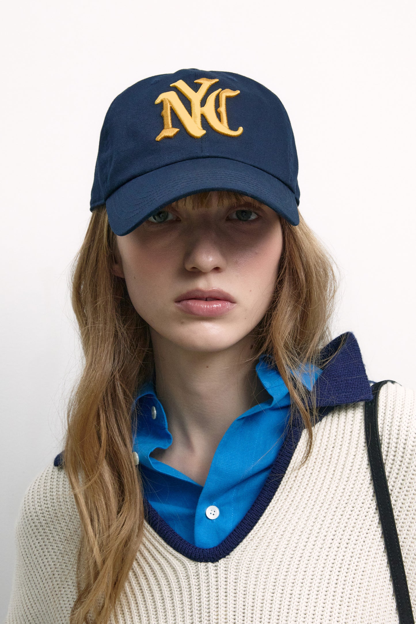 NYC EMBROIDERED BALL CAP NAVY