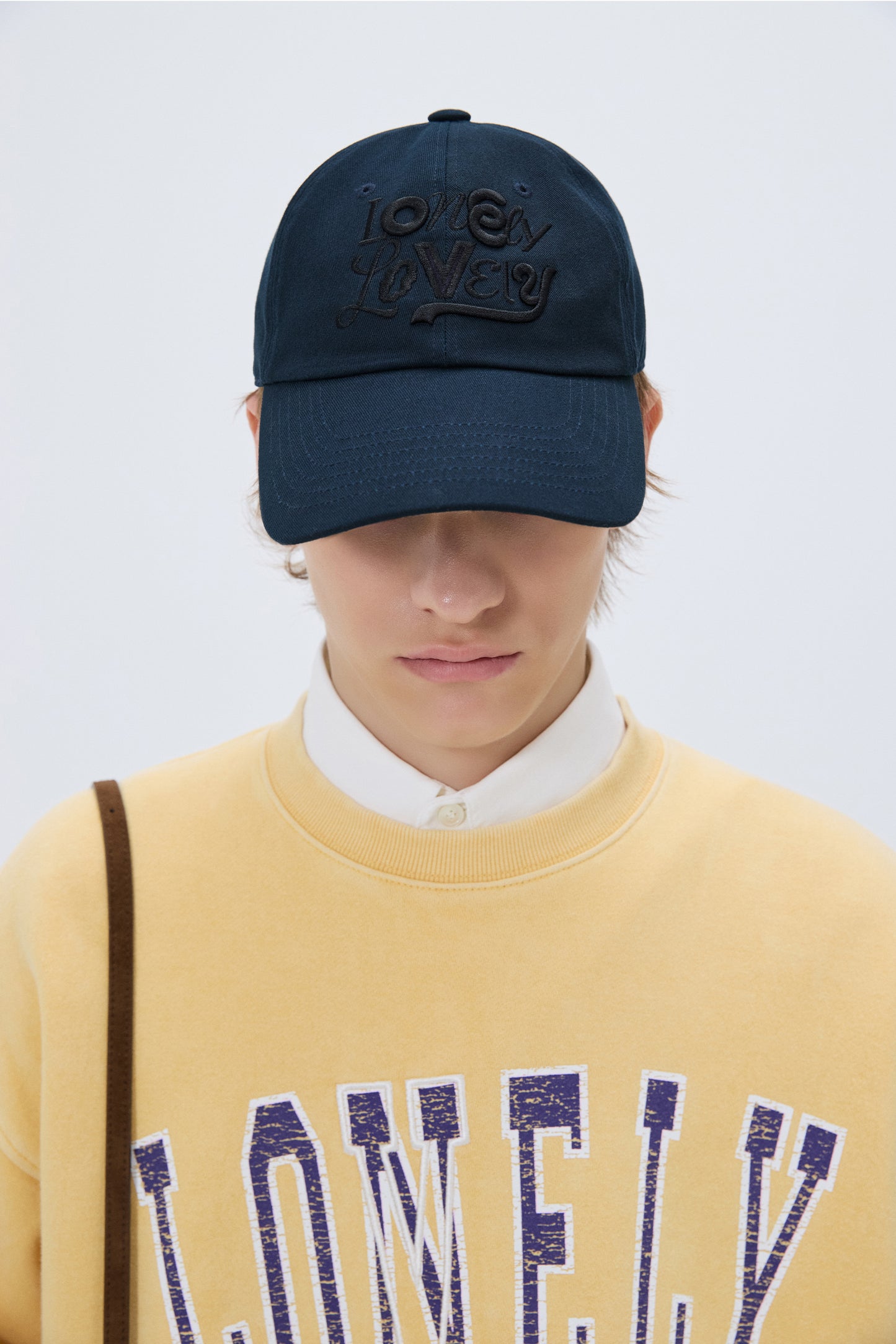 LNLV DOODLE LOGO BALL CAP NAVY(STANDARD FIT)