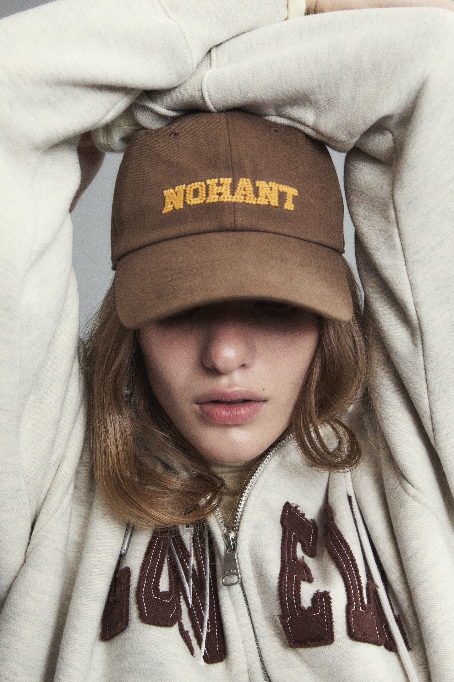 PIXEL LOGO BALL CAP BROWN(STANDARD FIT)