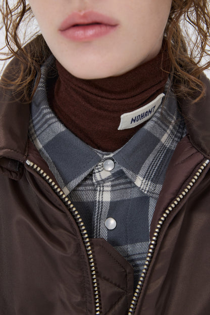 SOFT TURTLENECK T-SHIRT BROWN