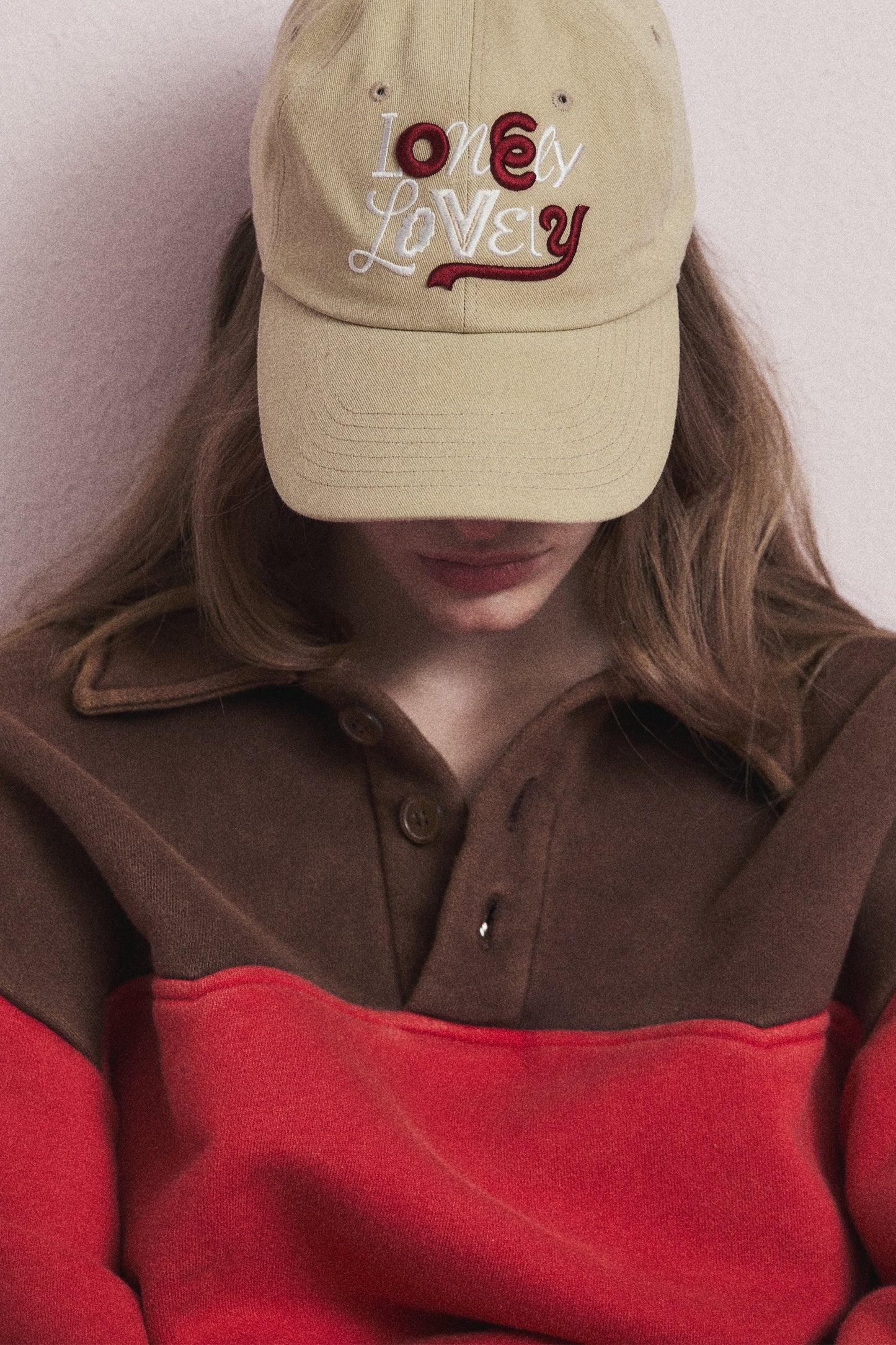 LNLV DOODLE LOGO BALL CAP BEIGE(STANDARD FIT)