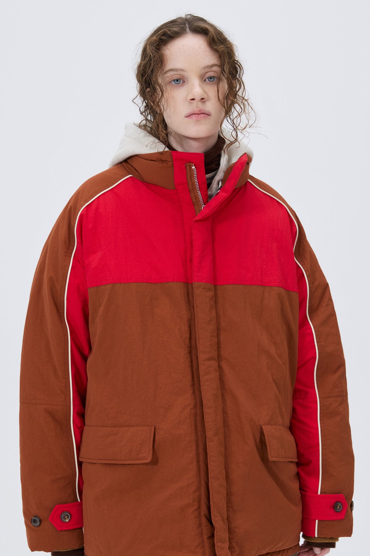 COLOR BLOCK PADDING JUMPER BROWN