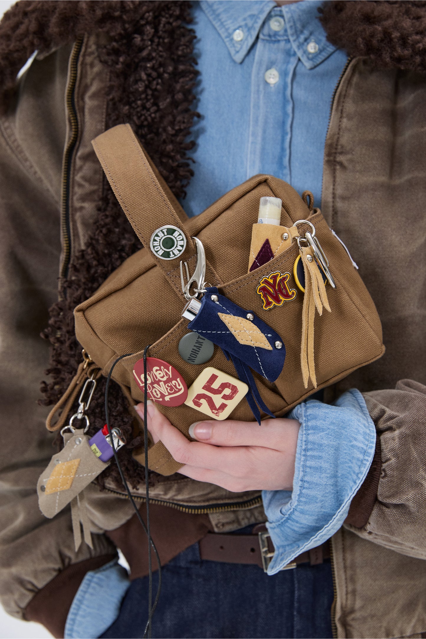 ARCHIVE LOGO BADGE SET