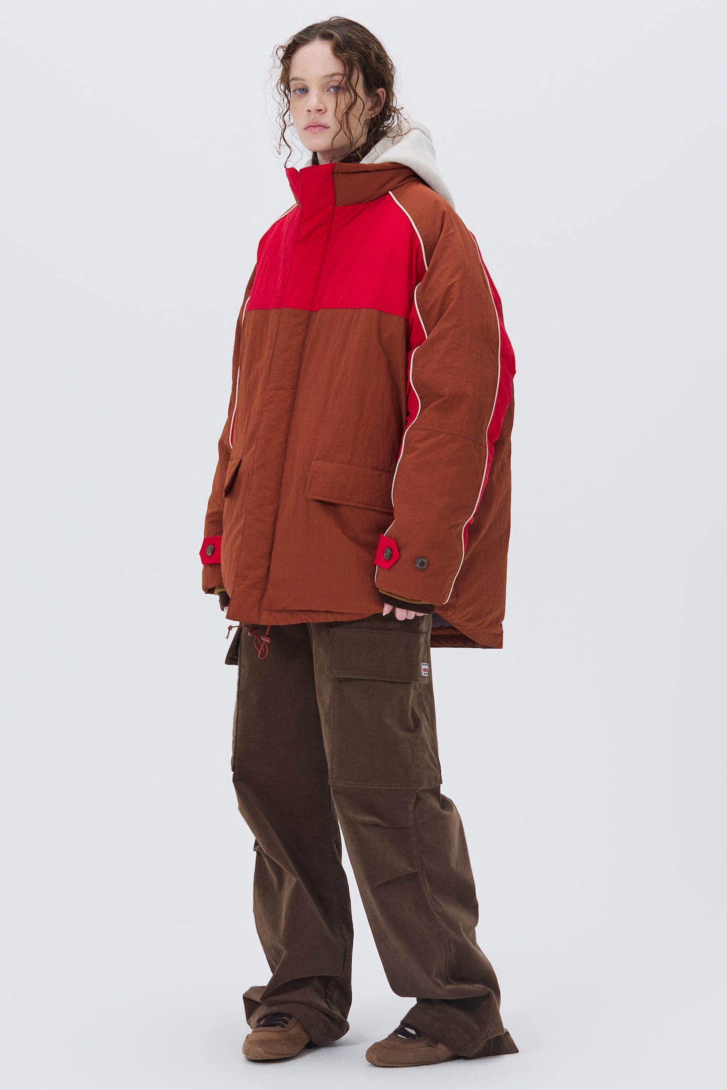 COLOR BLOCK PADDING JUMPER BROWN