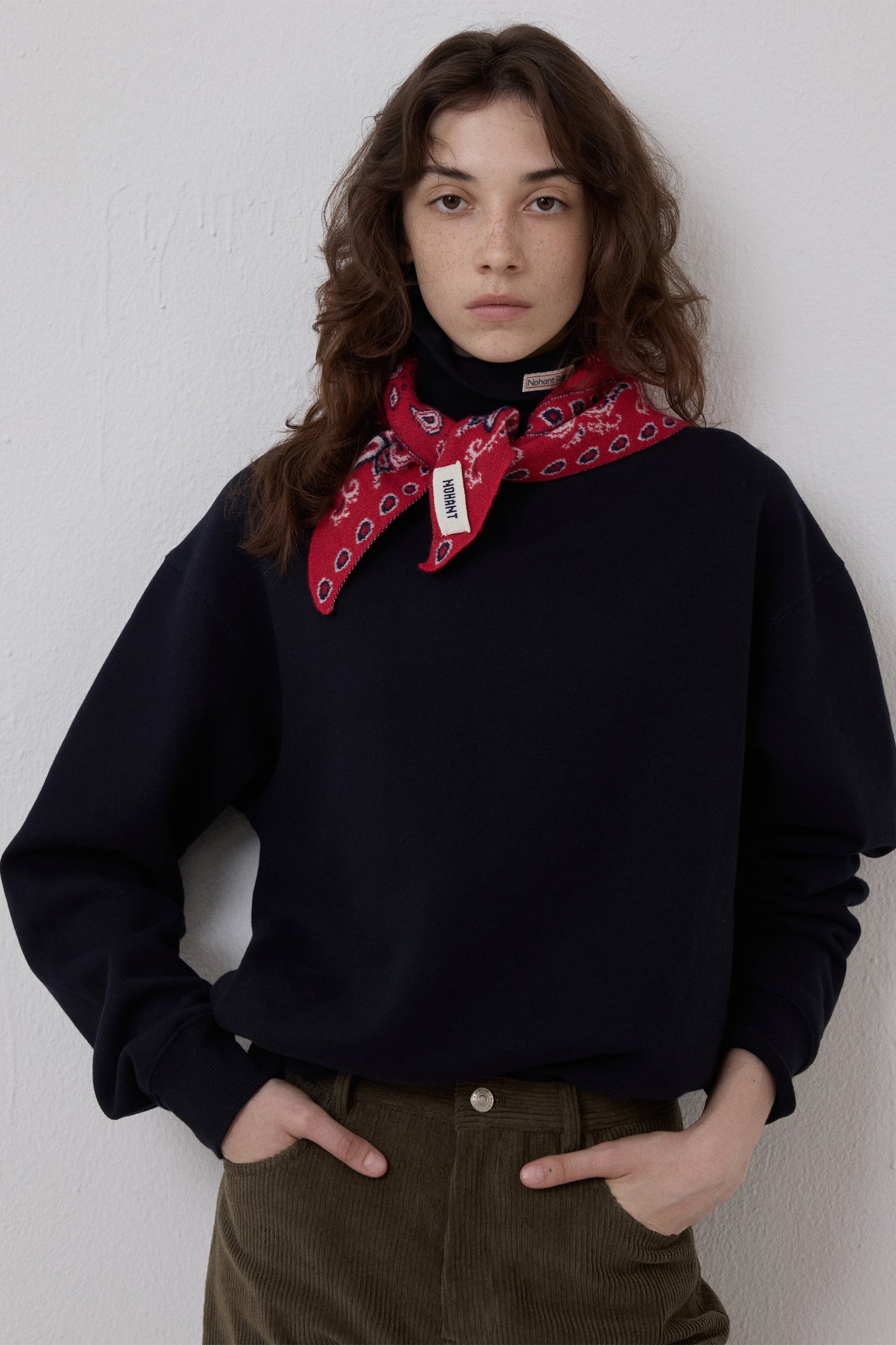 KNIT PAISLEY BANDANA
