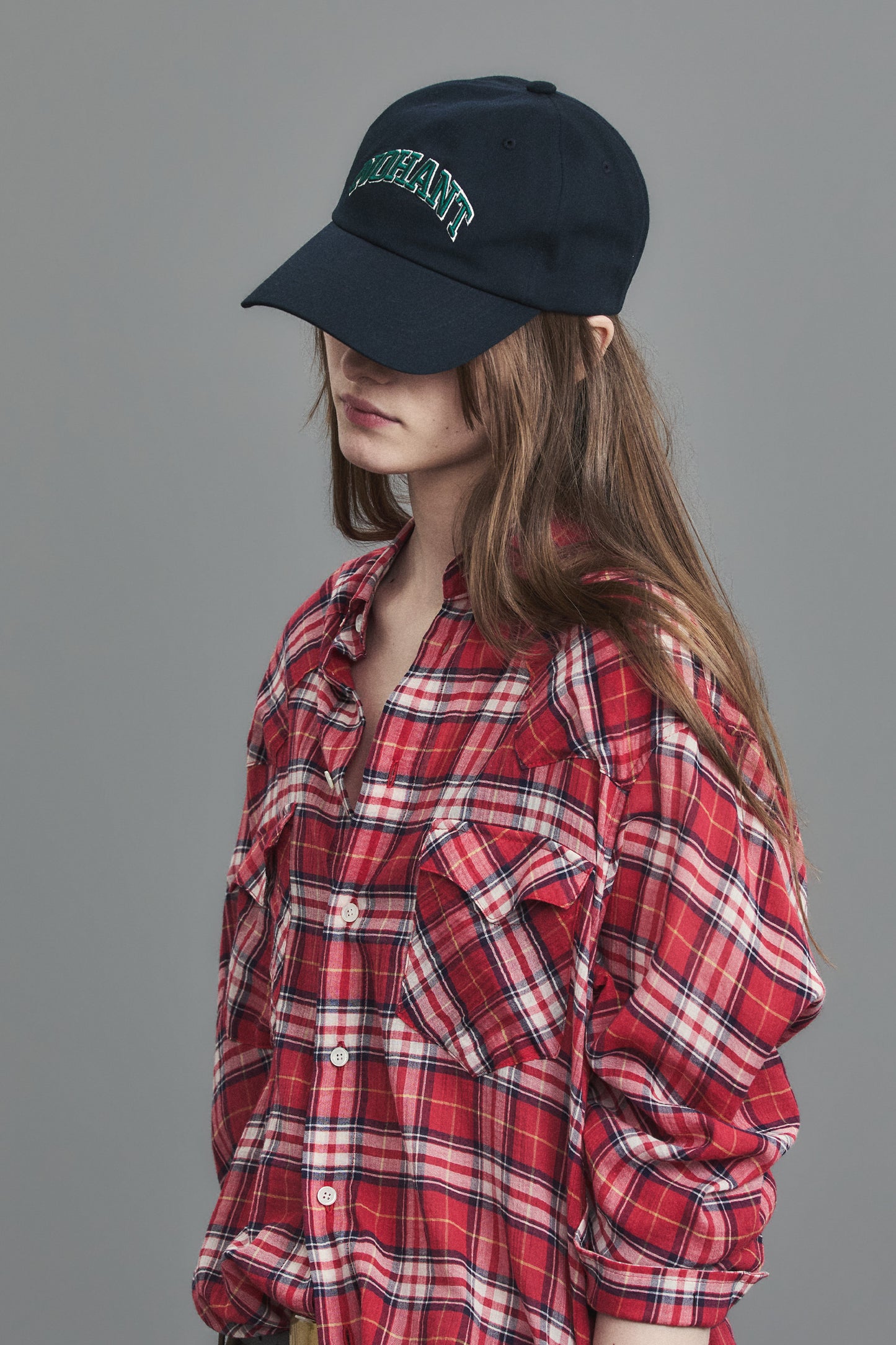 CONTRAST ARCH LOGO BALL CAP NAVY