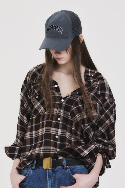 ARCH LOGO TRUCKER CAP GRAY