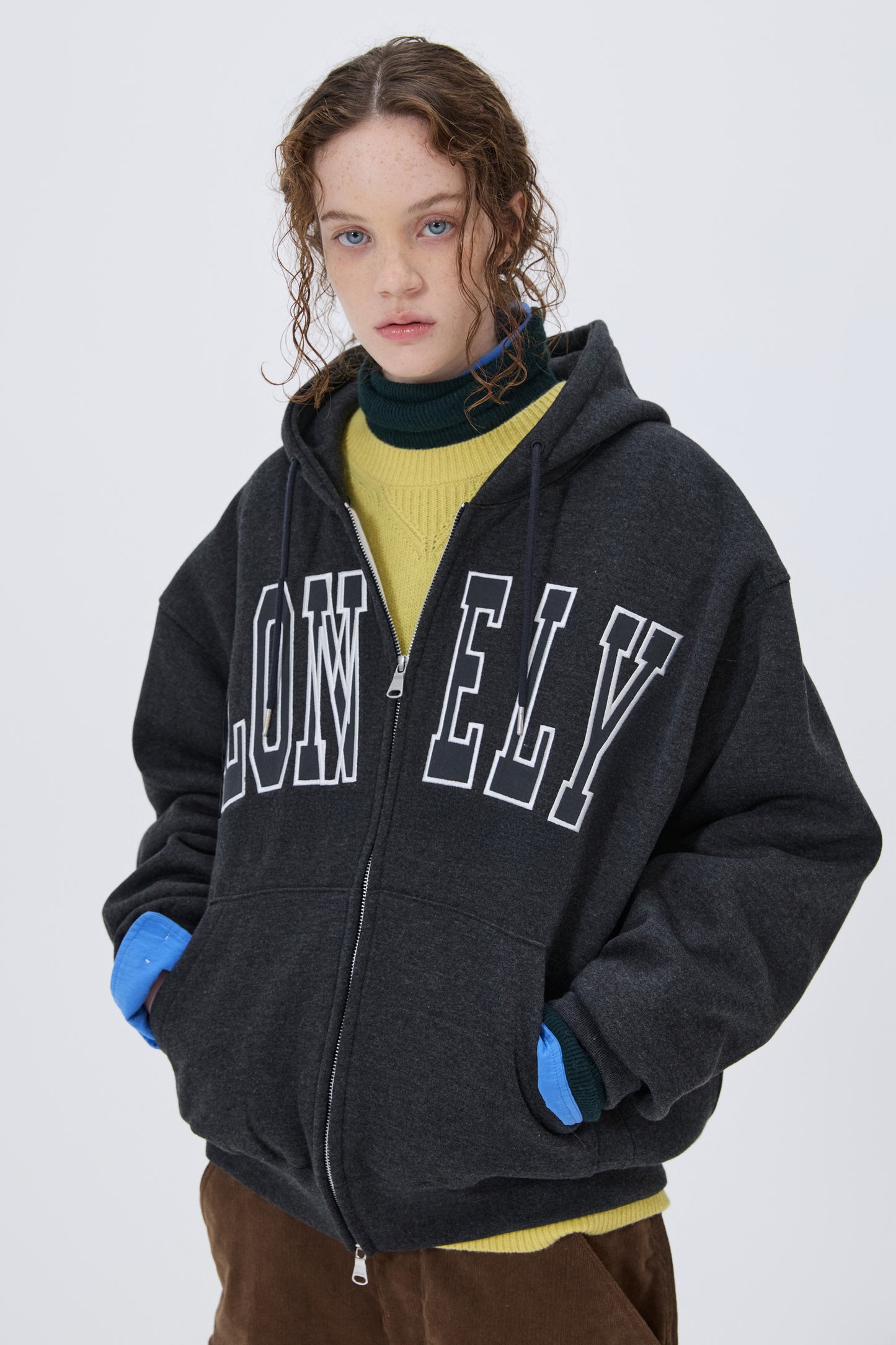 LONELY/LOVELY FLUFF HOODIE ZIP-UP CHARCOAL