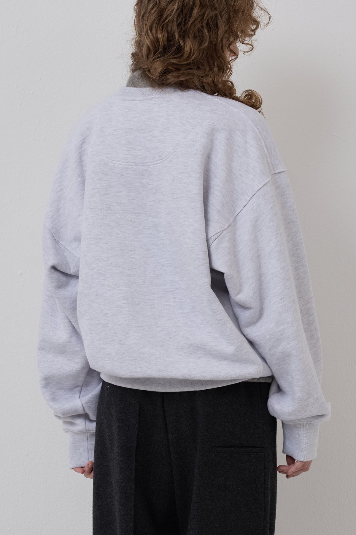 LONELY/LOVELY CRACK SWEATSHIRT ASH GRAY