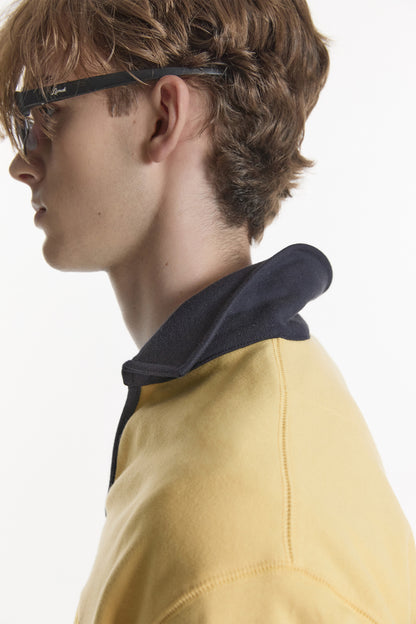 CLASSIC V-NECK SWEATSHIRT YELLOW