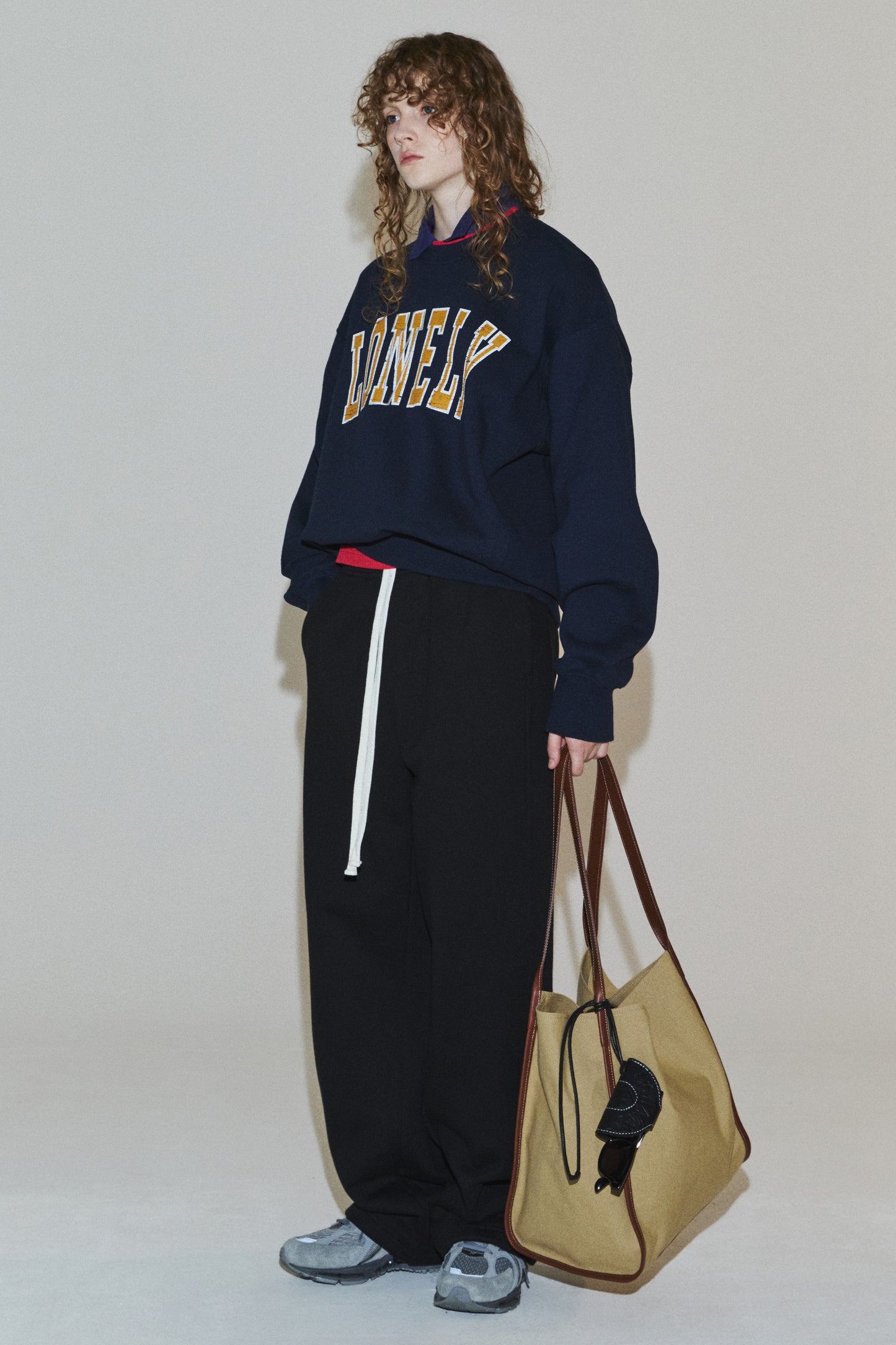 PIPING CARRYALL CAMPUS BAG BEIGE