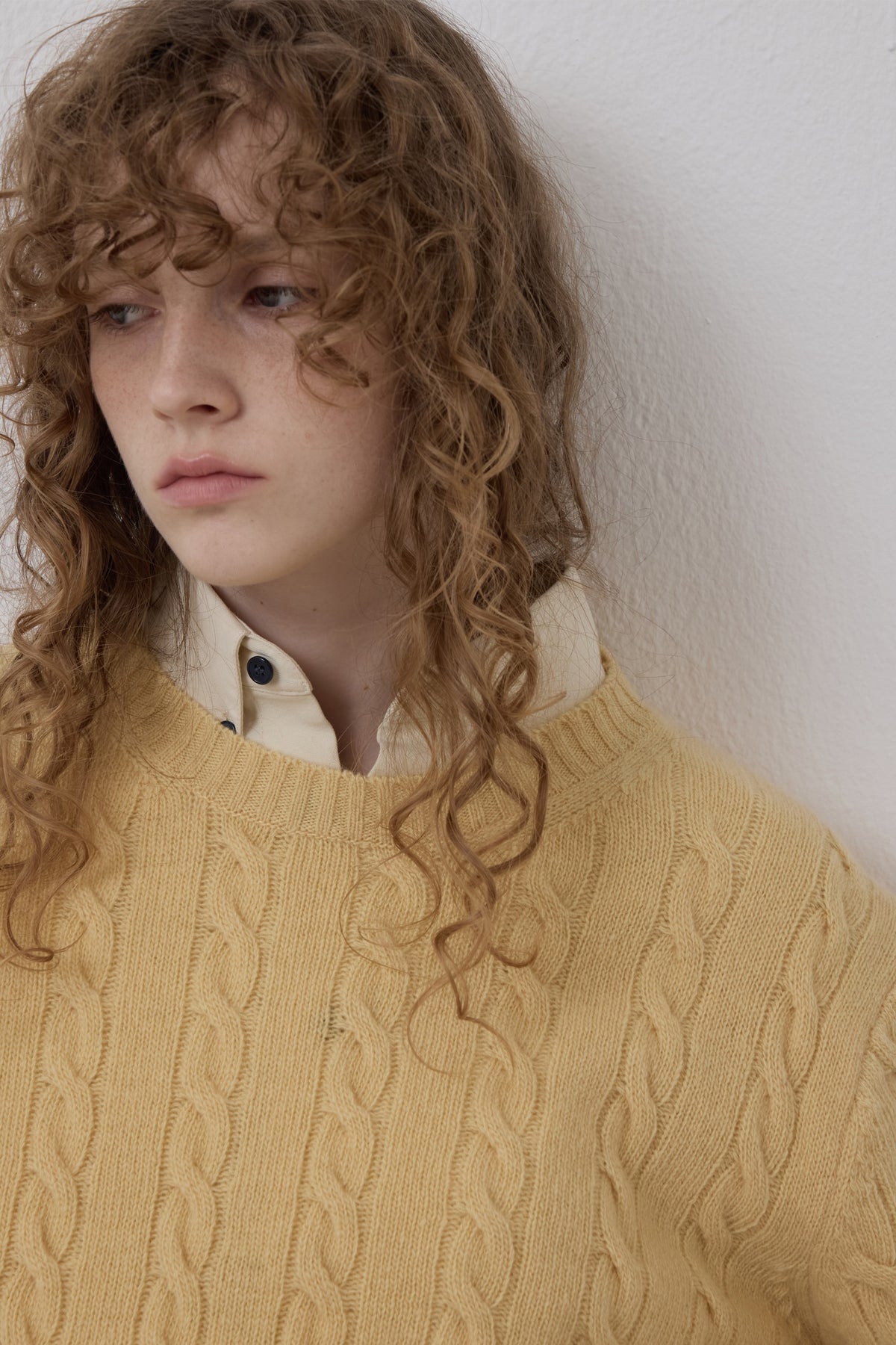 CORSET CUFF CABLE KNIT YELLOW