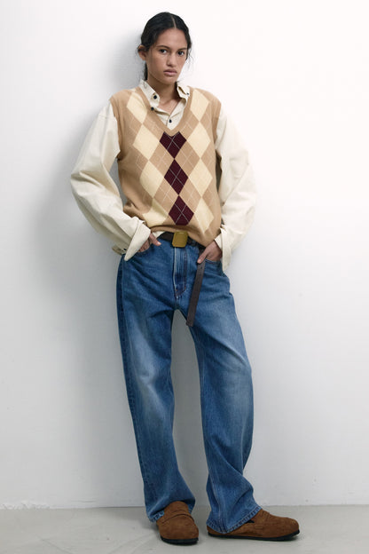 CASHMERE BLENDED ARGYLE VEST BEIGE