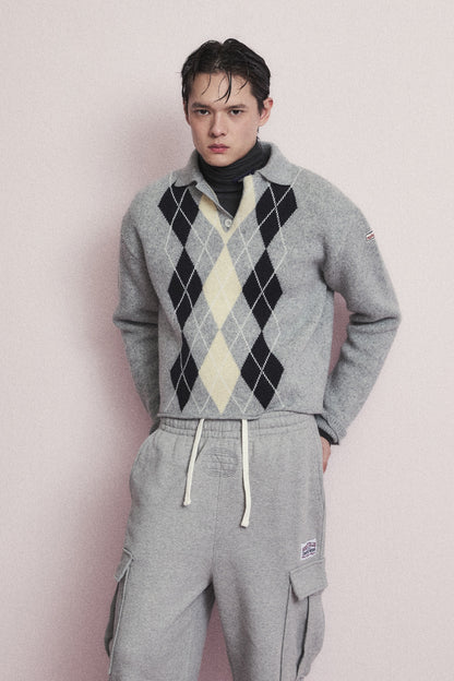 ARGYLE JACQUARD CROP KNIT GRAY