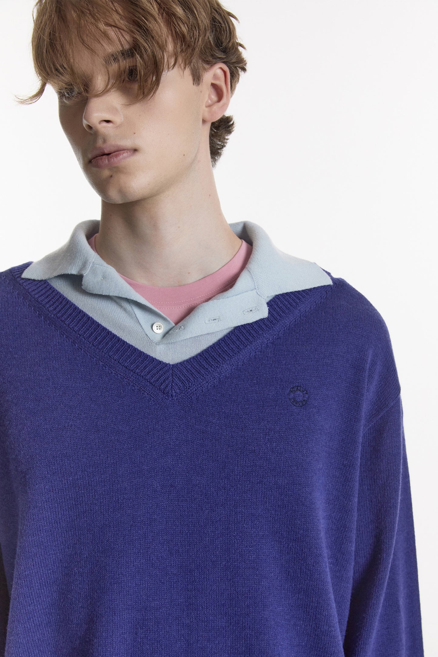 LAYERED V-NECK COLLAR KNIT BLUE