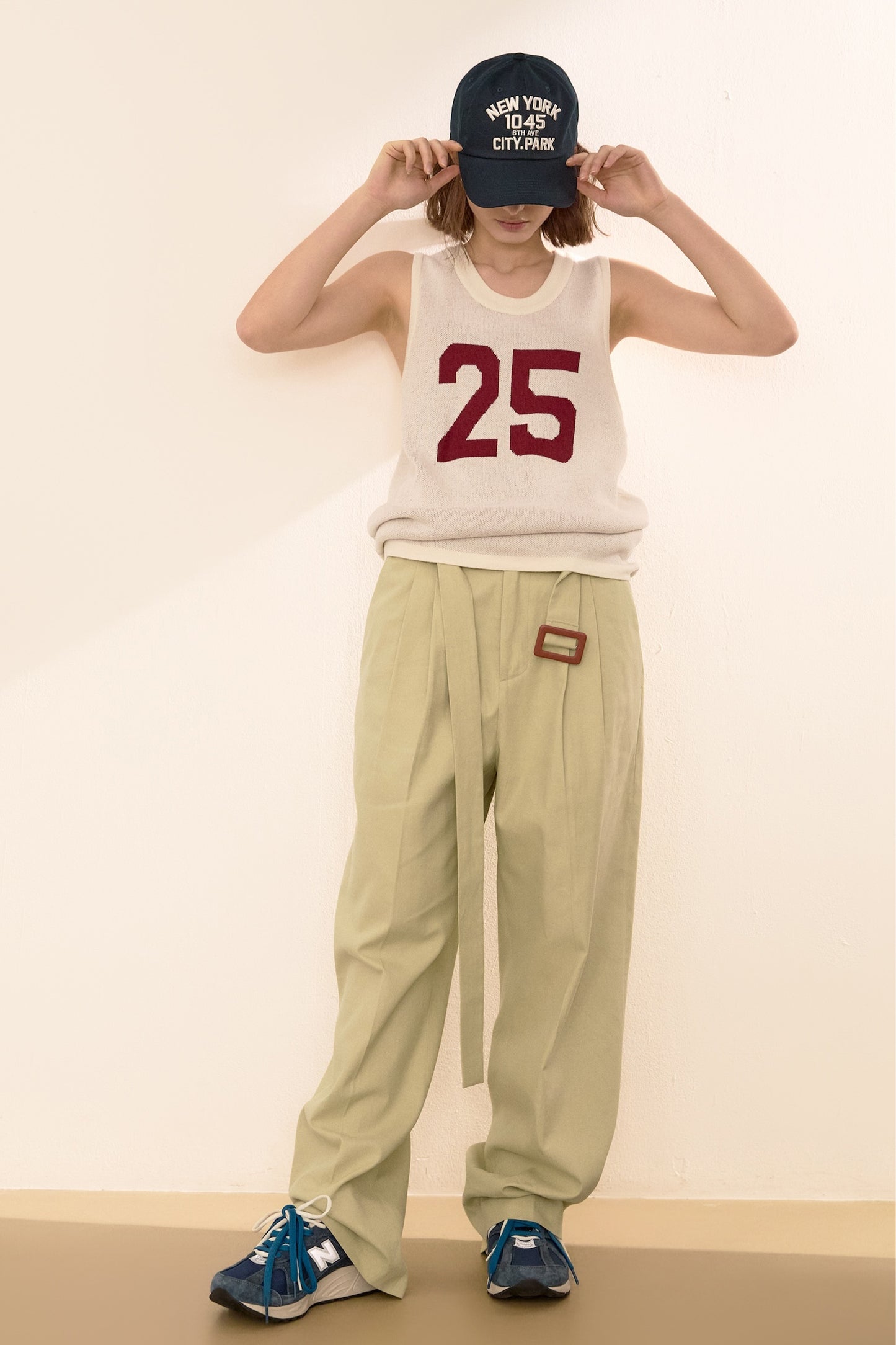 25 JACQUARD SLEEVELES KNIT IVORY