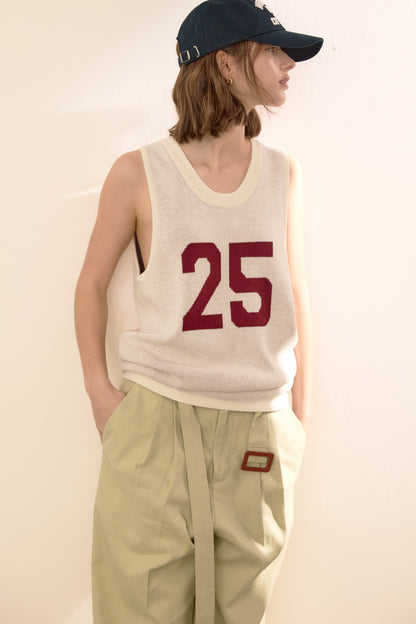 25 JACQUARD SLEEVELES KNIT IVORY