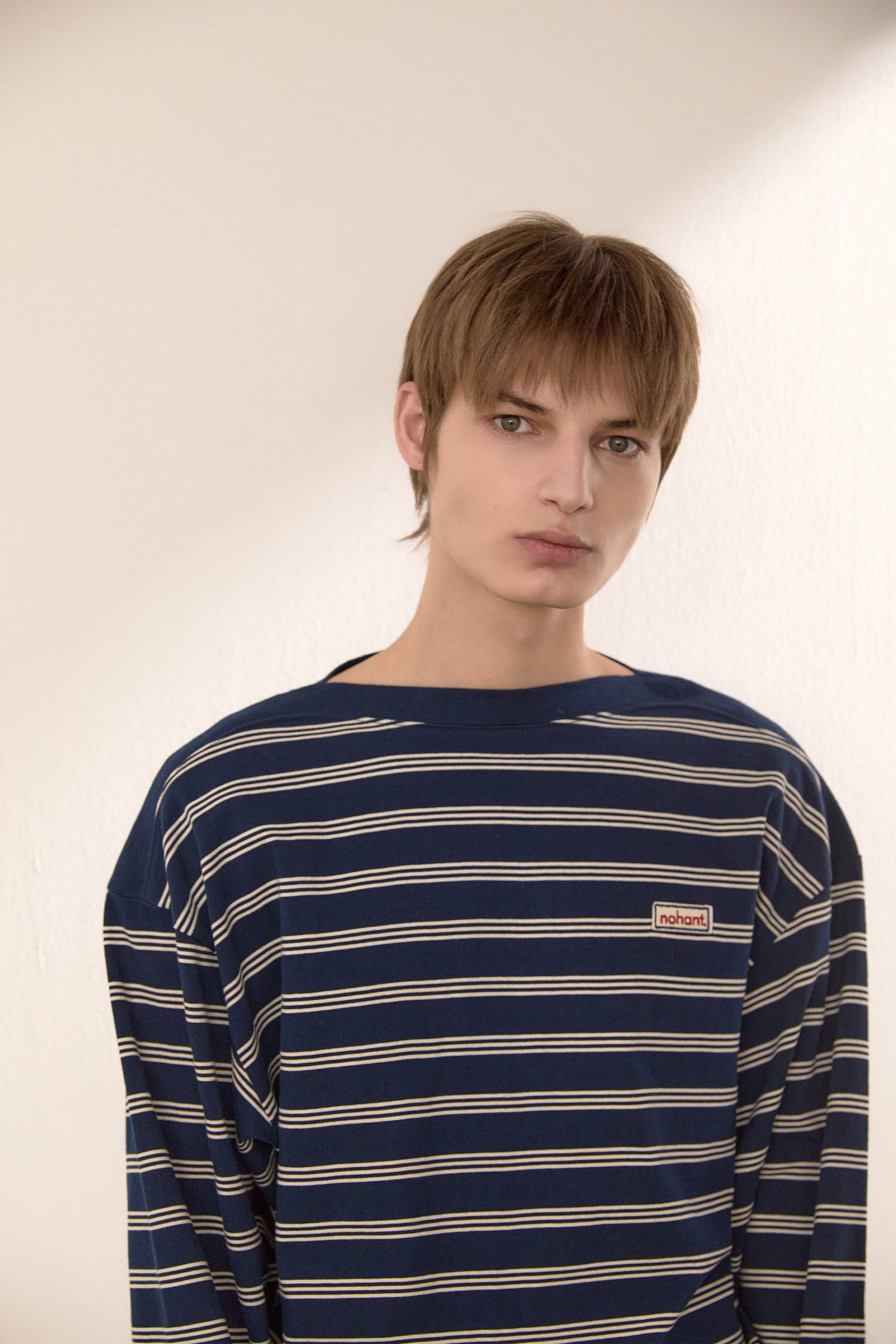 MULTI STRIPE BOAT NECK T-SHIRT NAVY