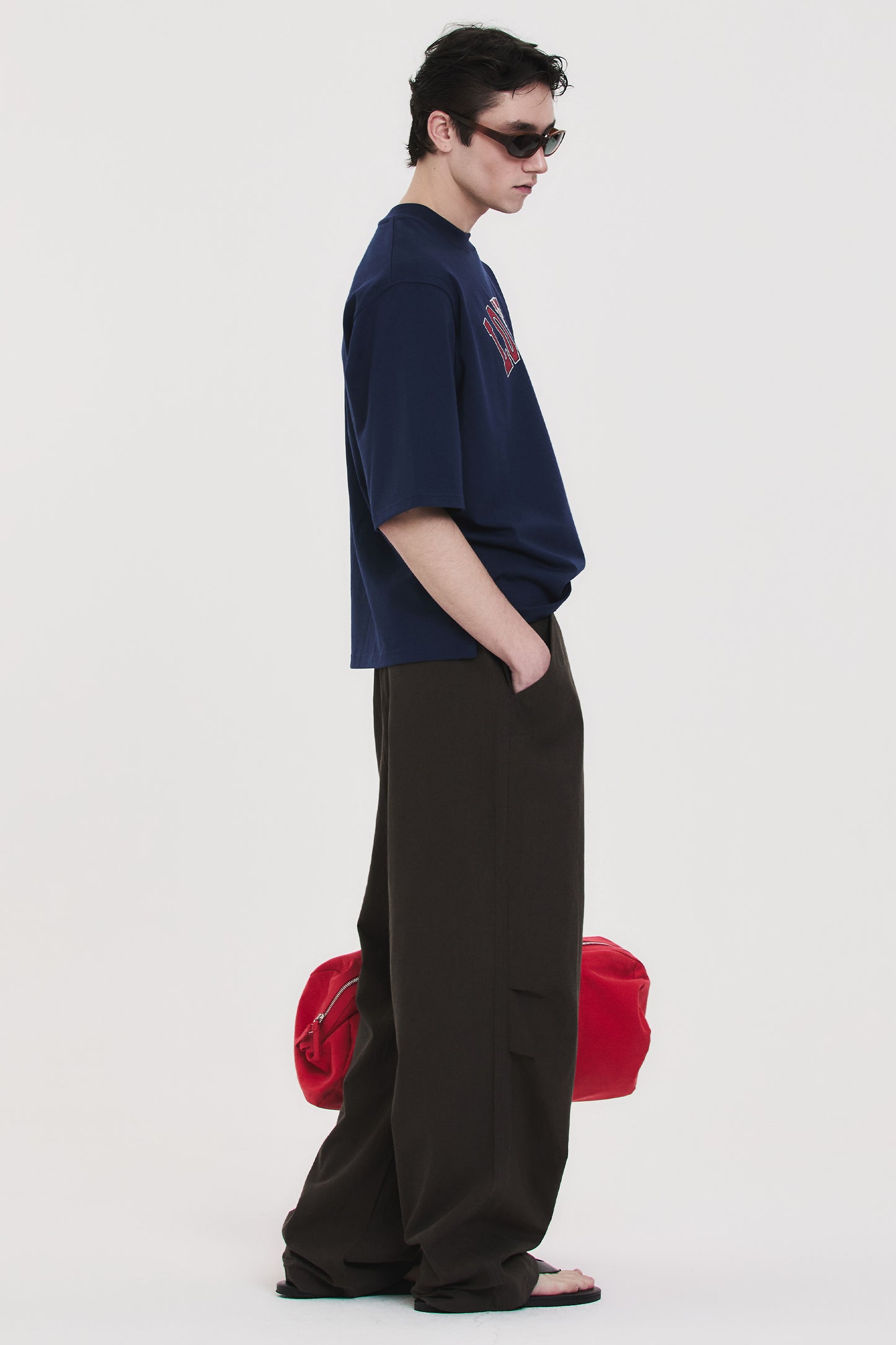 LINEN PINTUCK PANTS BROWN