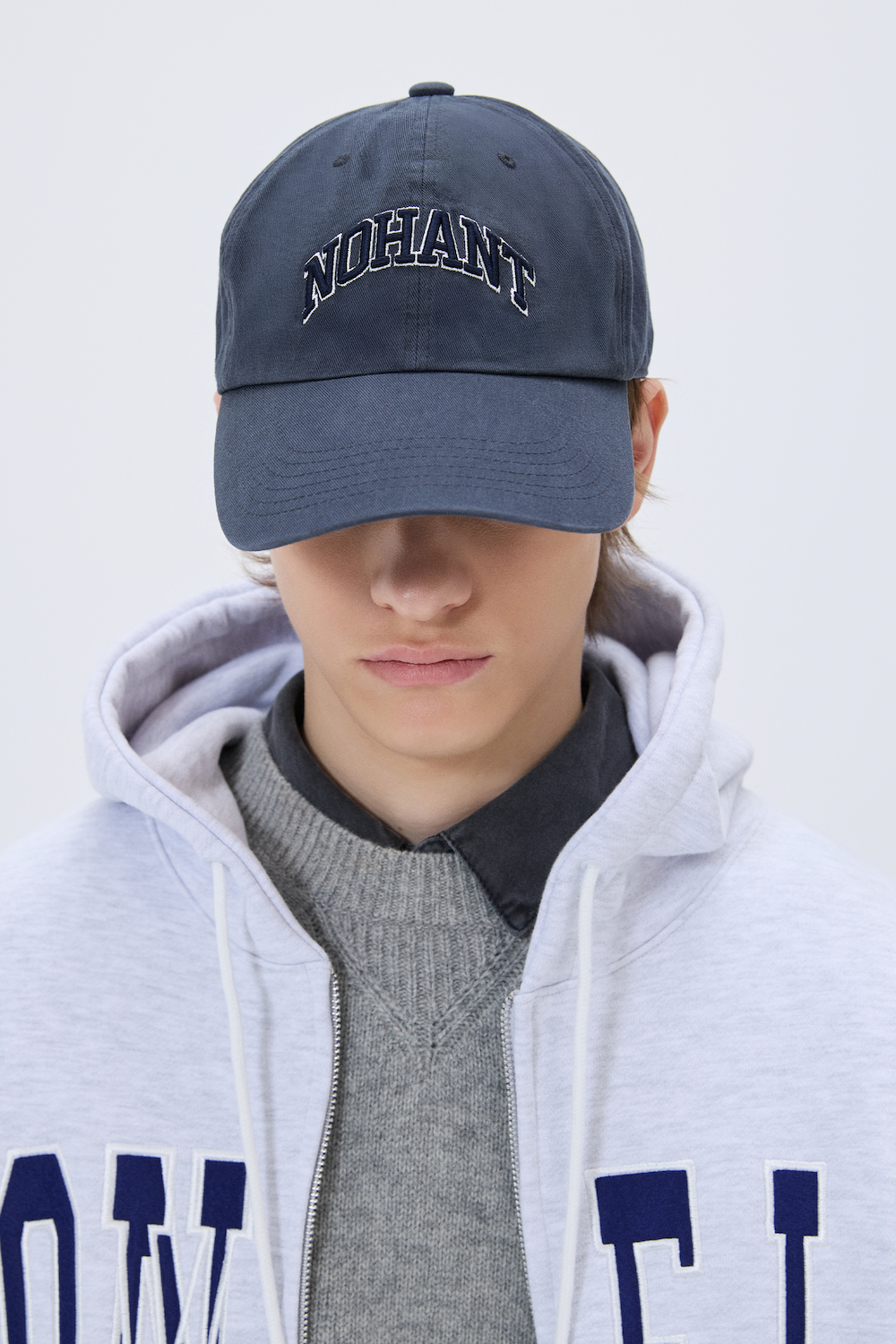 ARCH EMBROIDERY LOGO BALL CAP NAVY