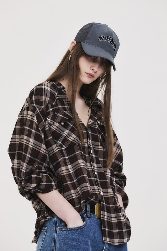 ARCH LOGO TRUCKER CAP GRAY